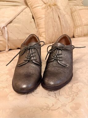 Sofft Metallic Pewter Lace-Up Heels